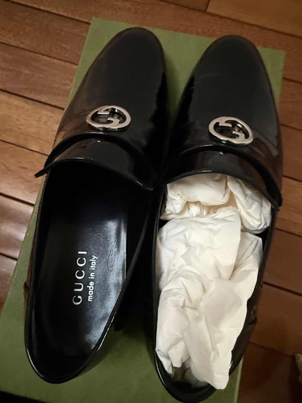 NIB Men’s Gucci Interlocking G Patent Leather Loafers 9.5 - Picture 6 of 10